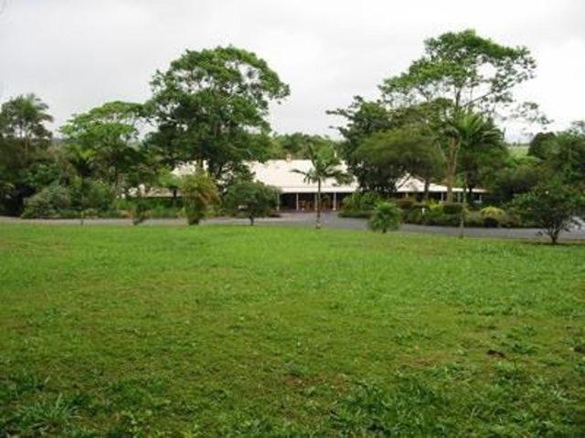 Malanda Lodge ภายนอก รูปภาพ